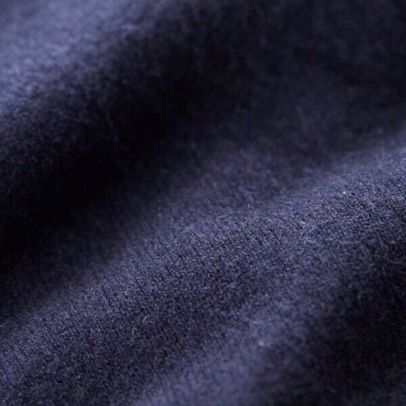 GWYN 100% Cashmere Signature Puff Sleeve Crew Sweater in Navy Blue - Picture 5 of 11